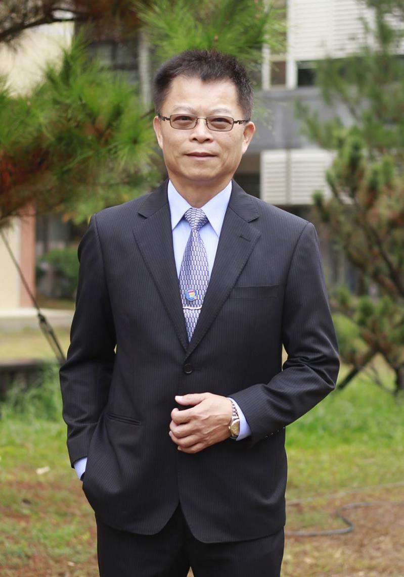 臺中市大甲區大甲國民中學校友會 臺中市大甲區大甲國民中學校友會