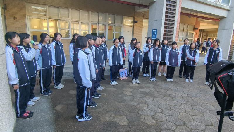 臺中市大甲區大甲國民中學校友會 臺中市大甲區大甲國民中學校友會