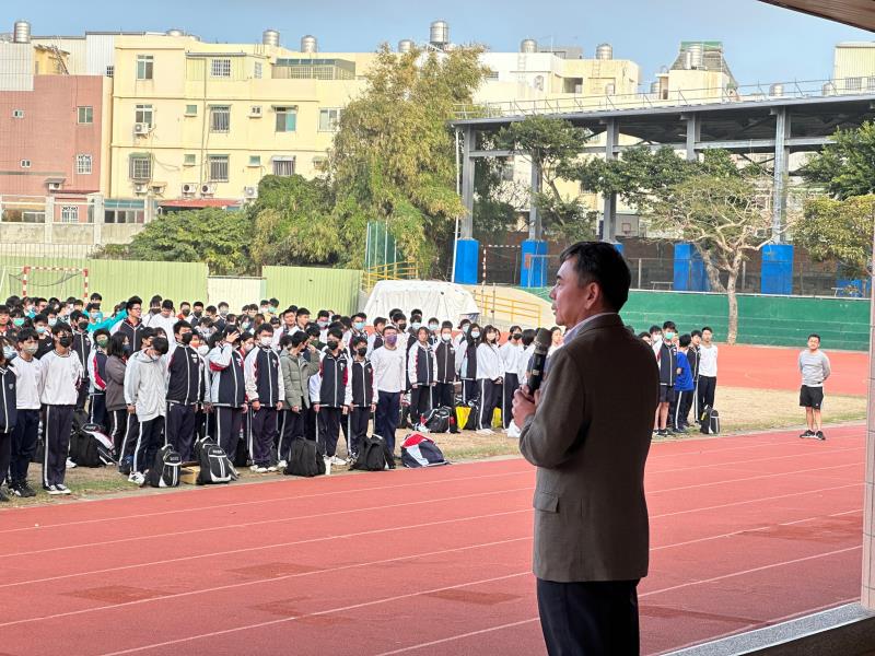 臺中市大甲區大甲國民中學校友會