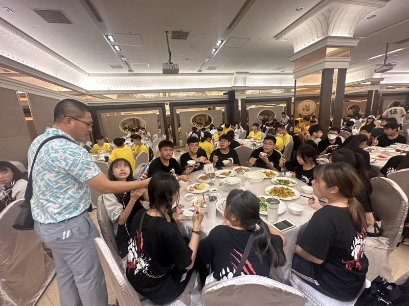 臺中市大甲區大甲國民中學校友會