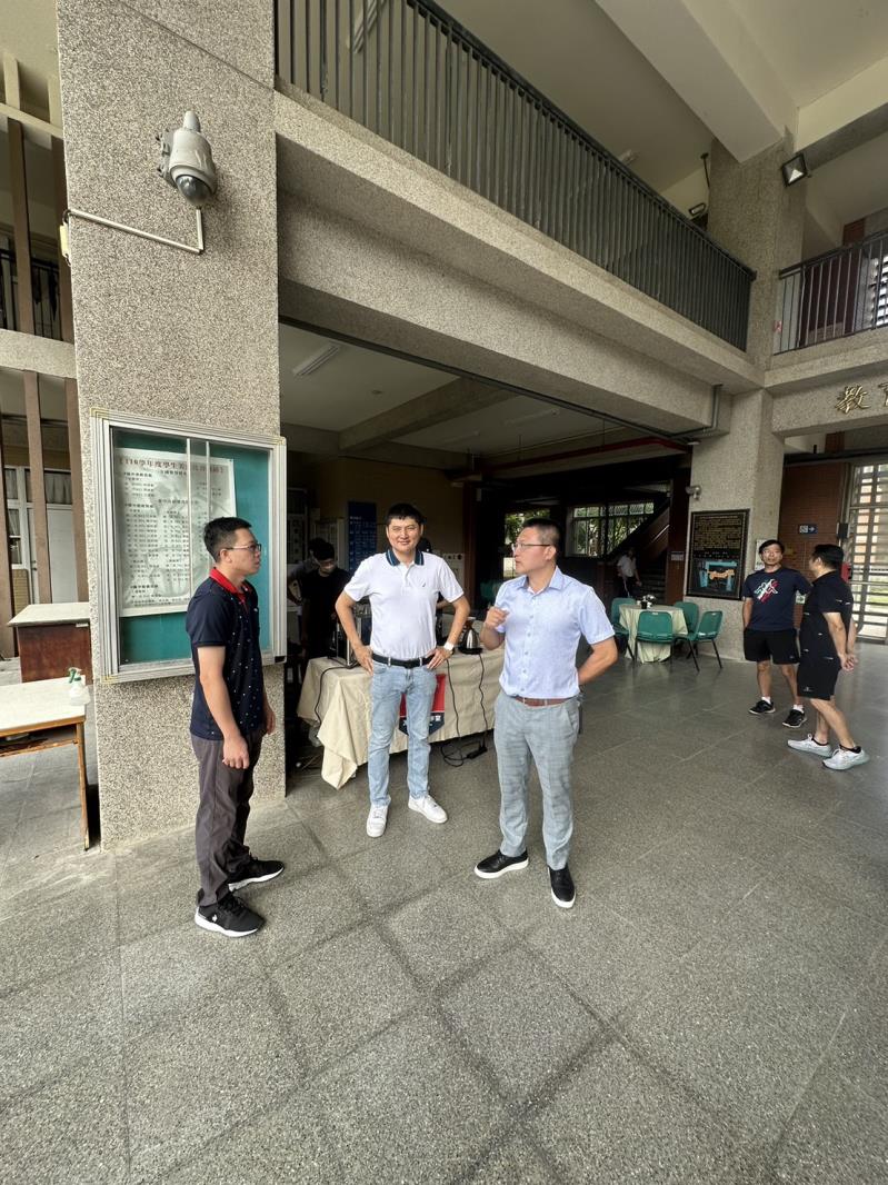 臺中市大甲區大甲國民中學校友會