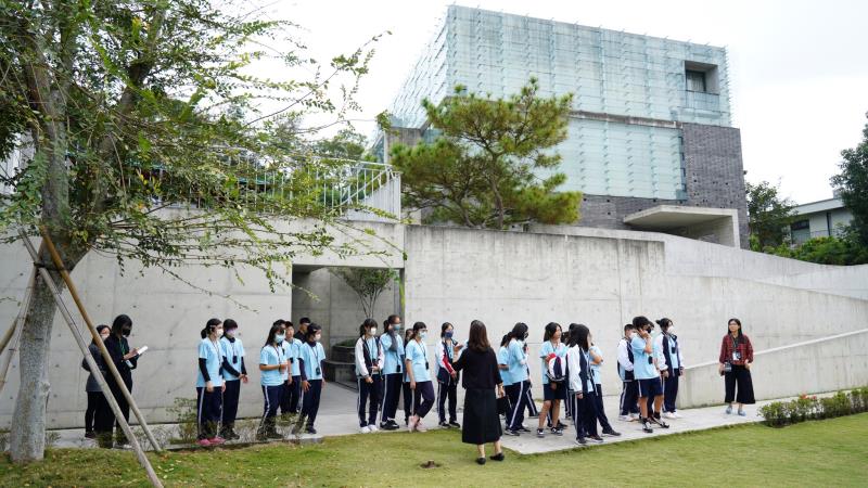 臺中市大甲區大甲國民中學校友會