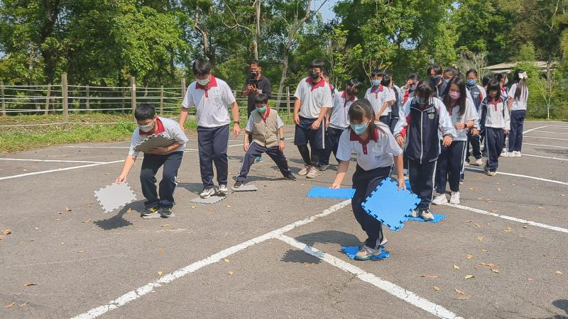 臺中市大甲區大甲國民中學校友會