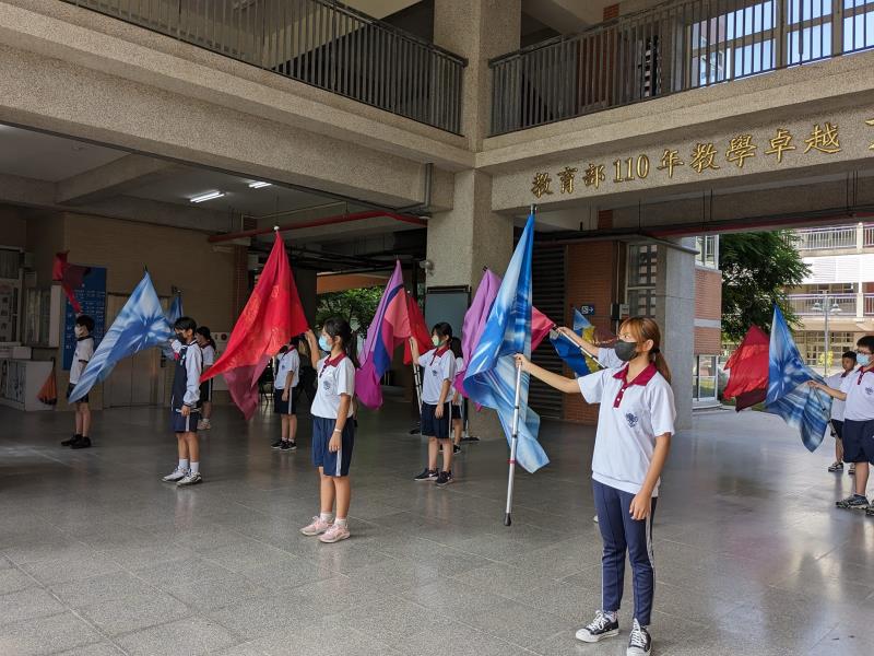 臺中市大甲區大甲國民中學校友會 臺中市大甲區大甲國民中學校友會