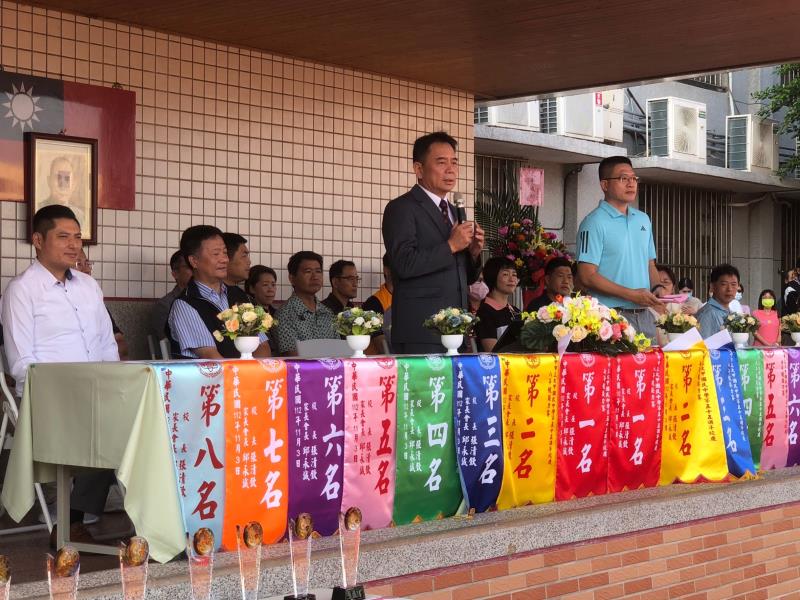 臺中市大甲區大甲國民中學校友會 臺中市大甲區大甲國民中學校友會