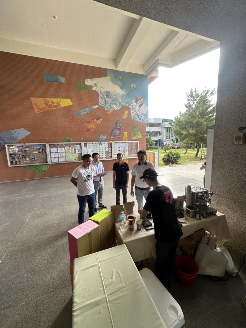 臺中市大甲區大甲國民中學校友會