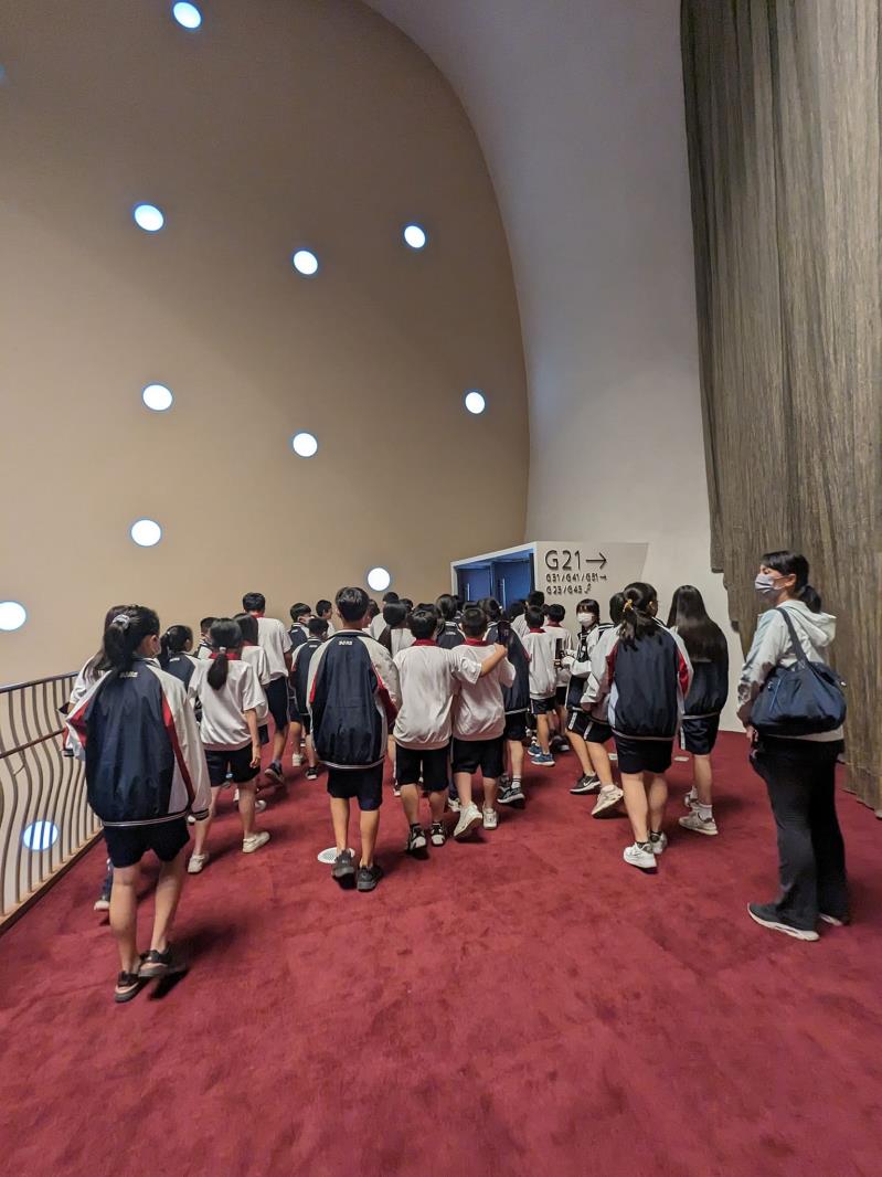 臺中市大甲區大甲國民中學校友會 臺中市大甲區大甲國民中學校友會