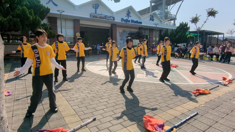臺中市大甲區大甲國民中學校友會 臺中市大甲區大甲國民中學校友會