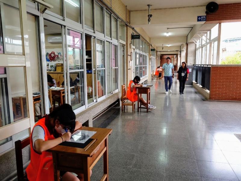 臺中市大甲區大甲國民中學校友會 臺中市大甲區大甲國民中學校友會
