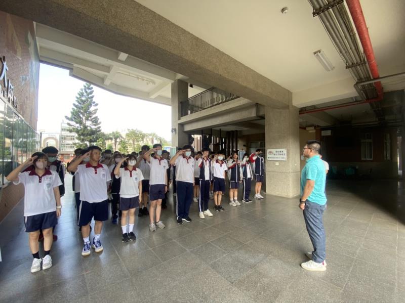 臺中市大甲區大甲國民中學校友會