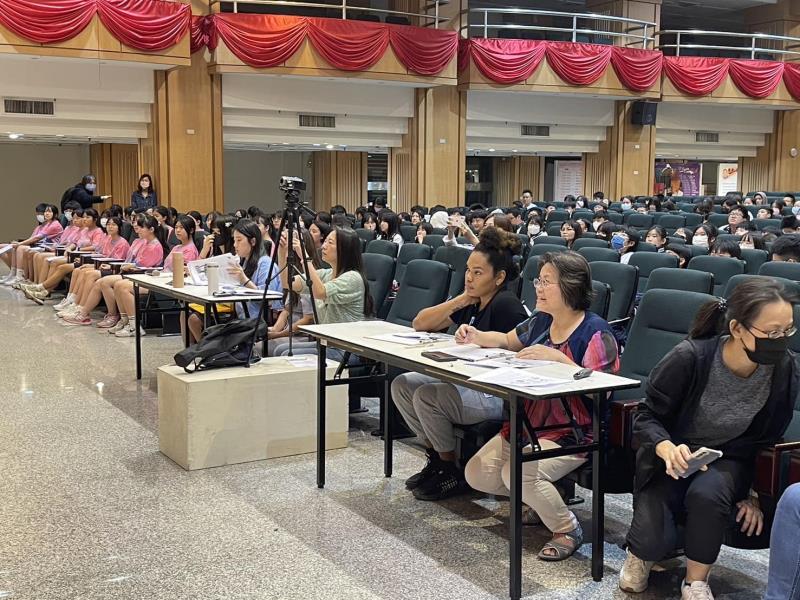 臺中市大甲區大甲國民中學校友會