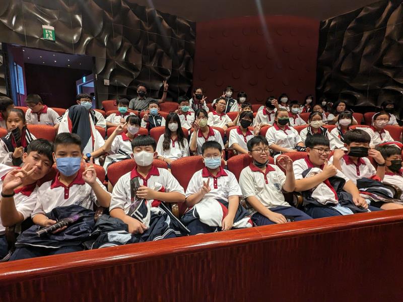 臺中市大甲區大甲國民中學校友會 臺中市大甲區大甲國民中學校友會